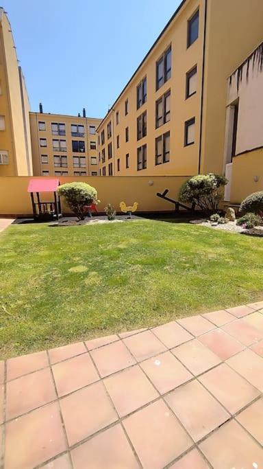 Apartamento En Foz. Primera Linea Playa Rapadoira Exterior foto